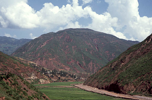 Area south of the headwaters of the Black River in Yunnan